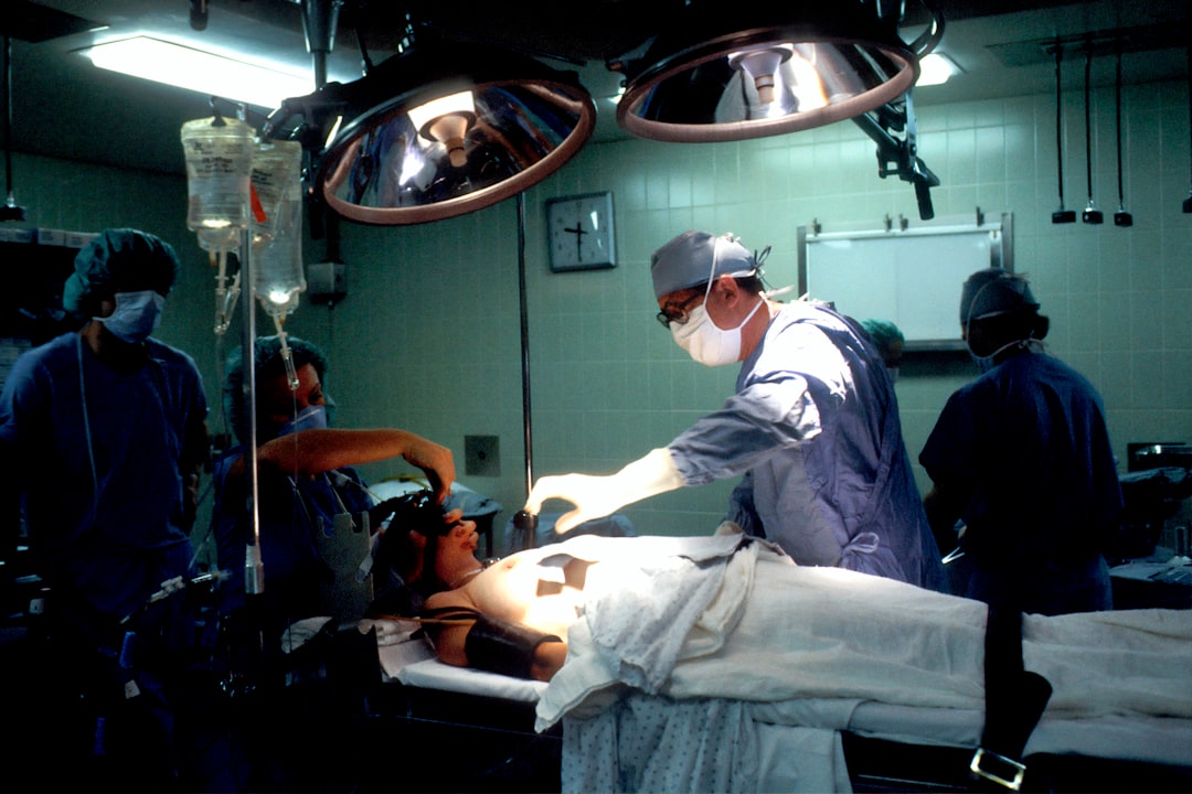 Single photobiomodulation session fails to reduce perineal trauma pain in postpartum women