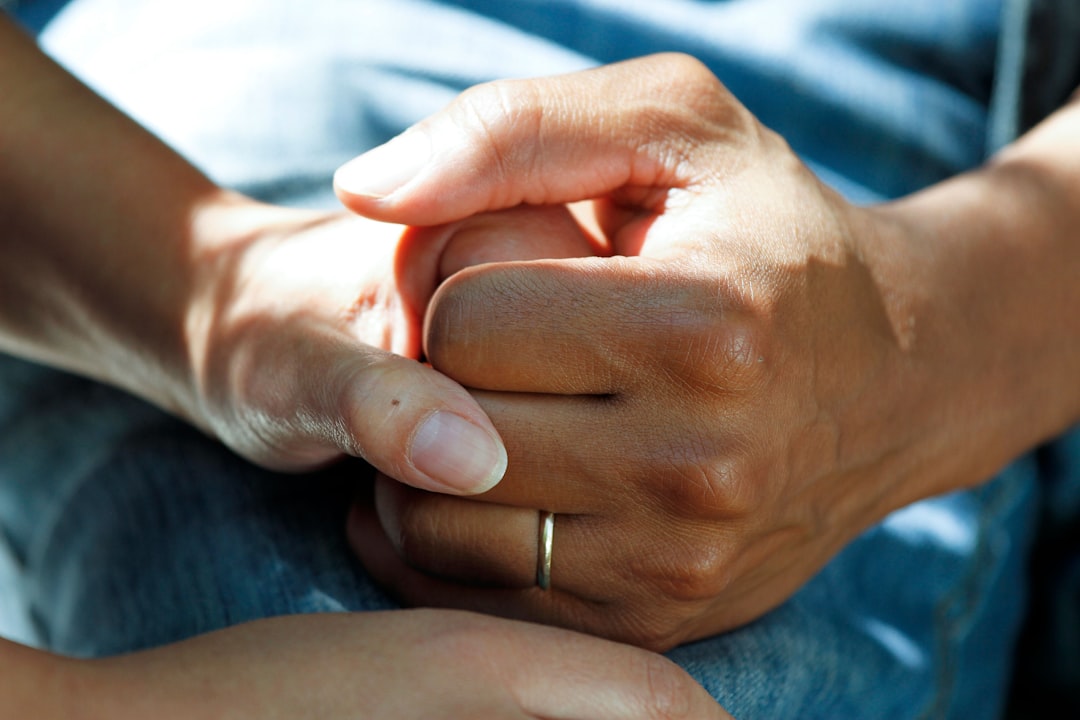 Adding adrenaline to bupivacaine for lipoma plane block reduces blood loss and pain
